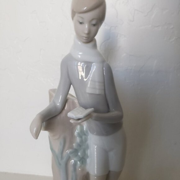 Lladro figurine BOY With LAMBS LLADRÓ Figurine. 4509 porcelain matt - Picture 4 of 15